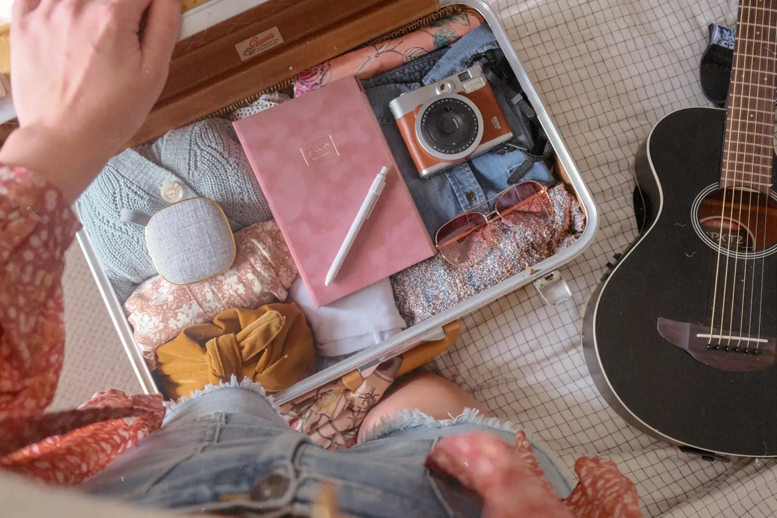 Resa med bebis: packlista och tips för första resan