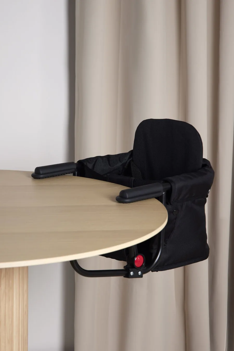 Beemoo Beemoo CARE Sit Stol-på-Bord, Black
