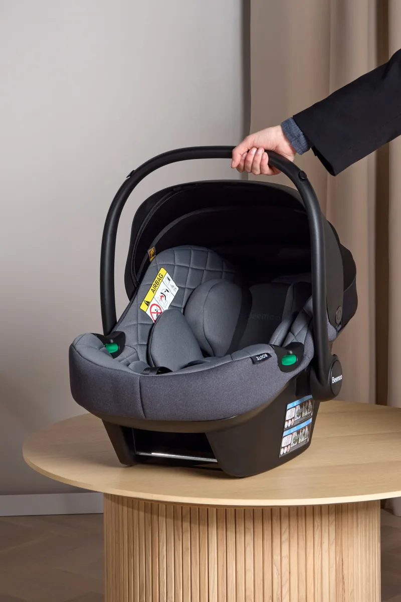 Beemoo Route i-Size babyskydd i grått